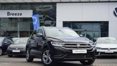 Used 2025 VW T-Roc R-line SUV | £28,790 (Fair price)