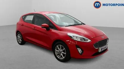 Used Ford Fiesta Zetec 86 HP (63 kW) 2019 Red Hatchback