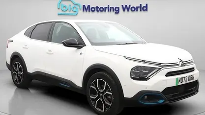 Used Citroën e-C4 Shine 100 kW (136 HP) 2023 Sedan