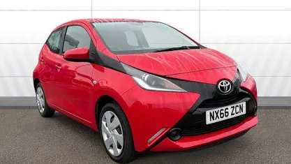 Used 2018 Toyota Aygo X-play Hatchback | £5,575 (Super price)
