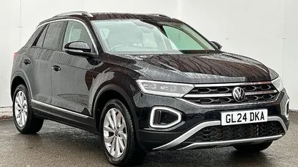 Black Used 2024 VW T-Roc Style SUV | £22,651 (Fair price)