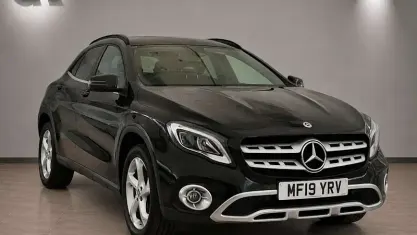 Used Mercedes GLA200 Premium 136 HP (100 kW) 2019 Black SUV