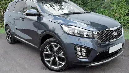 Used Kia Sorento 200 HP (147 kW) 2017 Grey SUV