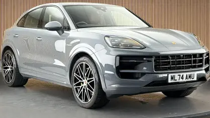 Used Porsche Cayenne 470 HP (345 kW) 2025 SUV