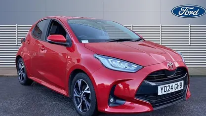 Used Toyota Yaris Hybrid Design 116 HP (85 kW) 2025 Hatchback