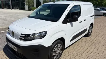 Used Peugeot Partner 102 HP (75 kW) 2025 MPV