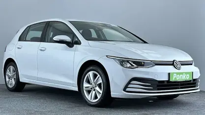 Used VW Golf VII Life 131 HP (96 kW) 2020 White Hatchback