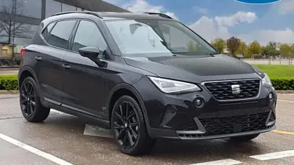 New Seat Arona Black Edition 116 HP (85 kW) 2025 Black SUV