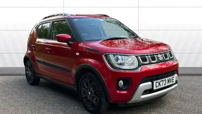 Usado Suzuki Ignis SZ-T 83 HP (61 kW) 2023 Vermelho SUV