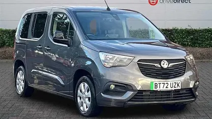 Used Vauxhall Combo 100 kW (136 HP) 2022 Grey Estate