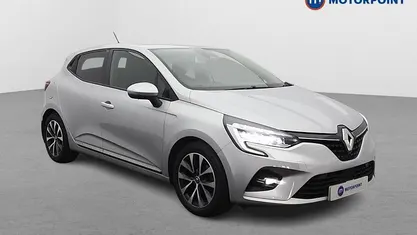 Used Renault Clio V Iconic 101 HP (74 kW) 2020 Silver Hatchback