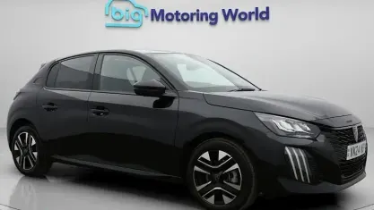 Used Peugeot 208 Allure 101 HP (74 kW) 2024 Black Hatchback