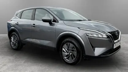 Used Nissan Qashqai Acenta Premium 140 HP (102 kW) 2023 Grey SUV