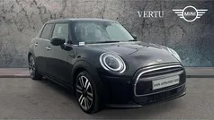 Black Used 2022 Mini Cooper Exclusive Hatchback | £19,276 (Fair price)