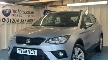 Used Seat Arona SE Technology 116 HP (85 kW) 2018 Silver SUV