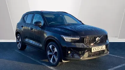 Used 2023 Volvo XC40 Ultimate SUV | £29,913 (Fair price)