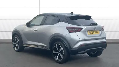 Used Nissan Juke Tekna 114 HP (83 kW) 2023 Silver SUV