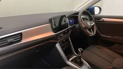 Used VW T-Roc Life 150 HP (110 kW) 2023 Blue SUV