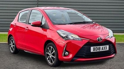 Begagnad Toyota Yaris 111 HK (81 kW) 2019 Halvkombi