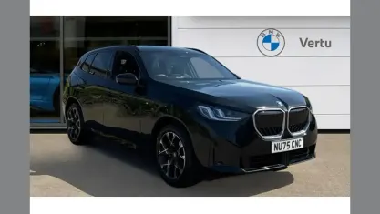 Begagnad BMW X3 M Sport 197 HK (144 kW) 2025 Svart SUV