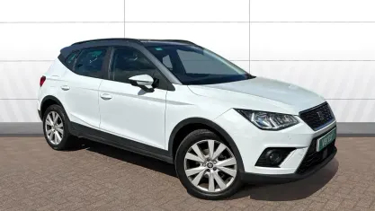 Used Seat Arona SE Technology 116 HP (85 kW) 2018 White SUV