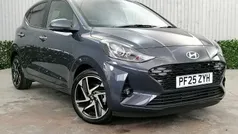 New 2025 Hyundai i10 Premium Hatchback | £15,991 (Fair price)