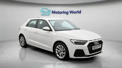 Used Audi A1 Sportback Sport 110 HP (80 kW) 2023 White Hatchback