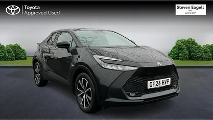 Used 2025 Toyota C-HR Design SUV | £25,058 (Fair price)