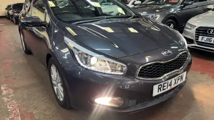Used Kia Ceed 128 HP (94 kW) 2014 Silver Hatchback