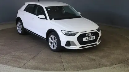 Used Audi A1 Comfort 116 HP (85 kW) 2020 White SUV