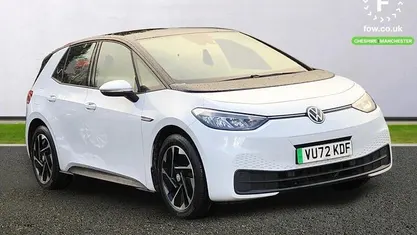 White Used 2021 VW ID.3 Pro Performance Hatchback | £15,699 (Fair price)