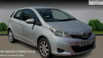 Used Toyota Yaris 101 HP (74 kW) 2013 Hatchback