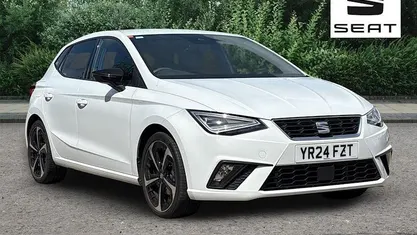 Used Seat Ibiza FR Sport 110 HP (80 kW) 2023 White Hatchback