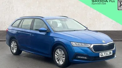Used 2023 Skoda Octavia SE Technology Estate | £16,300 (Fair price)