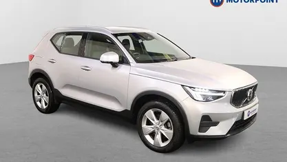Used 2025 Volvo XC40 Core SUV | £22,099 (Good price)