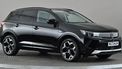 Used Vauxhall Grandland X Ultimate 131 HP (96 kW) 2023 Black SUV