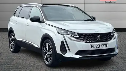 Used Peugeot 5008 GTi 131 HP (96 kW) 2023 White SUV