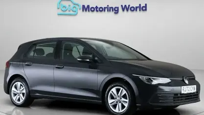 Used VW Golf VIII Life 150 HP (110 kW) 2024 Hatchback