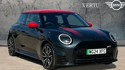 Used Mini Cooper Sport 160 kW (218 HP) 2024 British racing green iv Hatchback