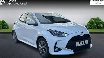 Used 2025 Toyota Yaris Hybrid Hatchback | £20,127 (Fair price)