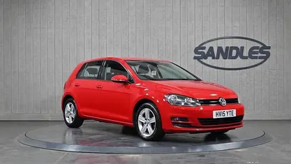 Used VW Golf VII Match 105 HP (77 kW) 2015 Hatchback