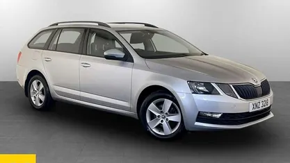 Silver Used 2017 Skoda Octavia SE Estate | £9,295 (Good price)