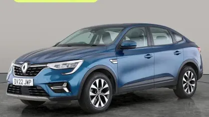 Used Renault Arkana Iconic 140 HP (102 kW) 2022 Blue SUV