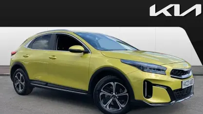 Usado Kia XCeed 141 HP (103 kW) 2023 Amarelo SUV