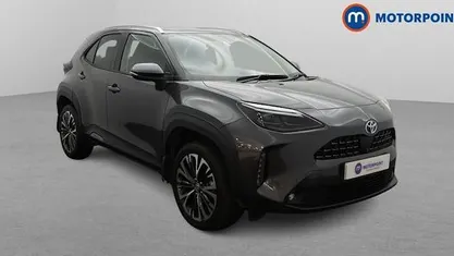 Used 2025 Toyota Yaris Hybrid Estate | £20,849 (Good price)