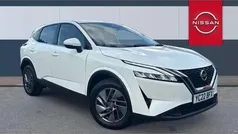 White Used 2022 Nissan Qashqai Acenta Premium SUV | £16,137 (Good price)