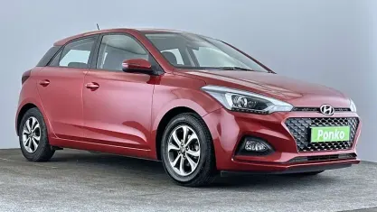 Used Hyundai i20 SE 84 HP (61 kW) 2019 Red Hatchback