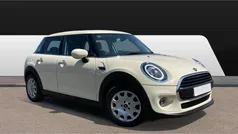 Used 2020 Mini ONE Comfort Hatchback | £12,368 (Fair price)