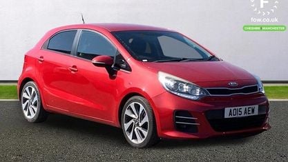 Used Kia Rio 90 HP (66 kW) 2015 Red Hatchback