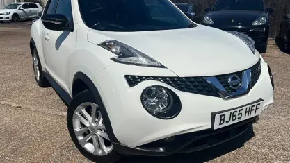 Used Nissan Juke Acenta Premium 116 HP (85 kW) 2015 White SUV